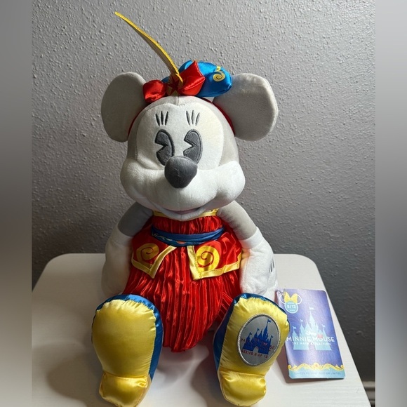 Minnie Mouse The Main Attraction Dumbo Elephant Plush - Picture 3 of 5